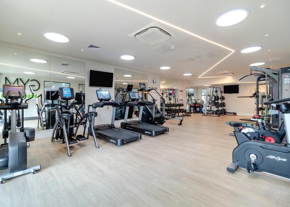 Narborough  Norfolk Woods Resort And Spa מראה חיצוני תמונה