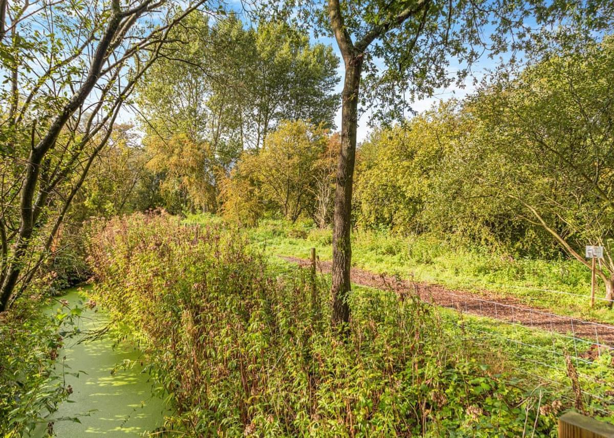 Narborough  Norfolk Woods Resort And Spa מראה חיצוני תמונה