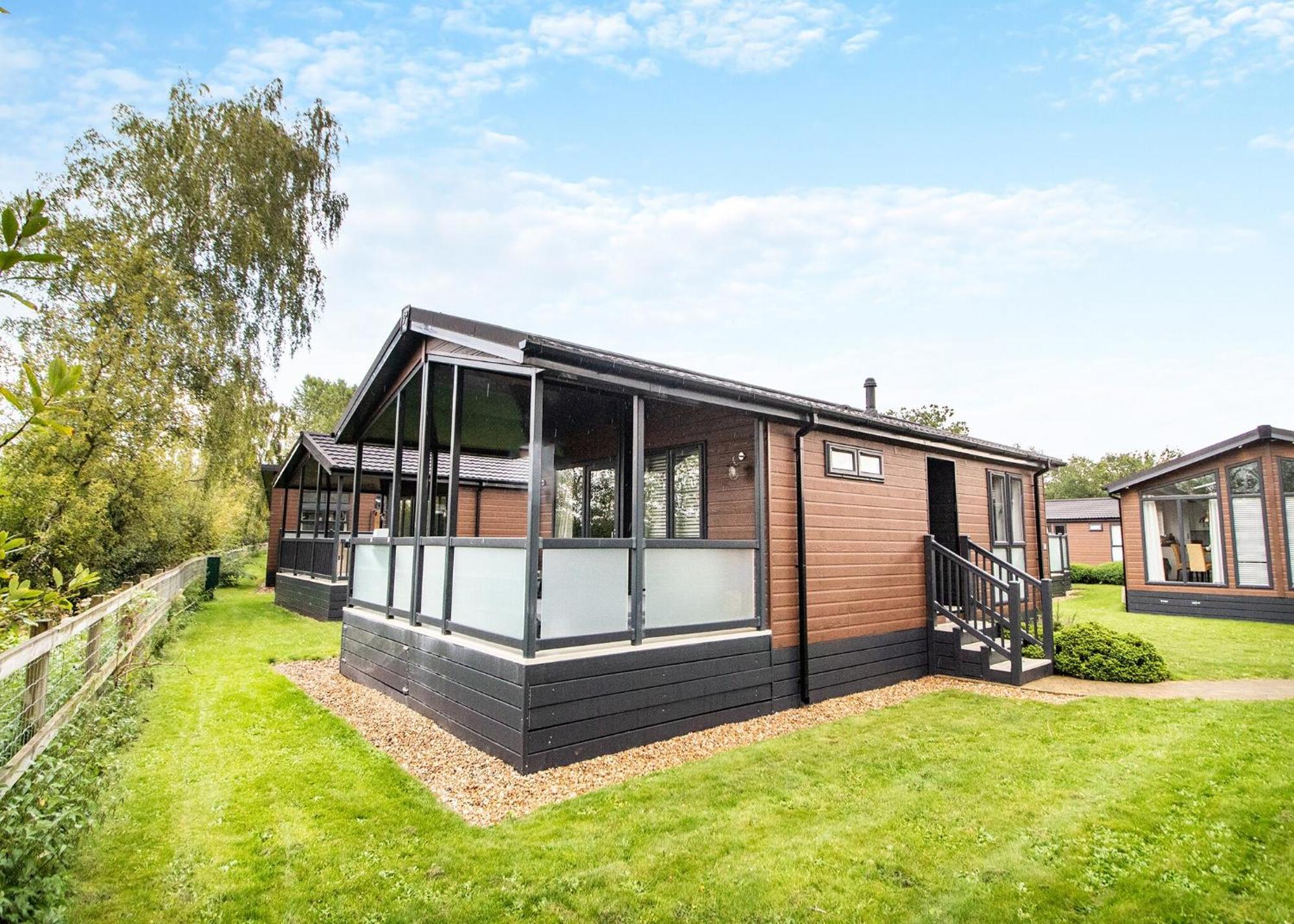 Narborough  Norfolk Woods Resort And Spa מראה חיצוני תמונה