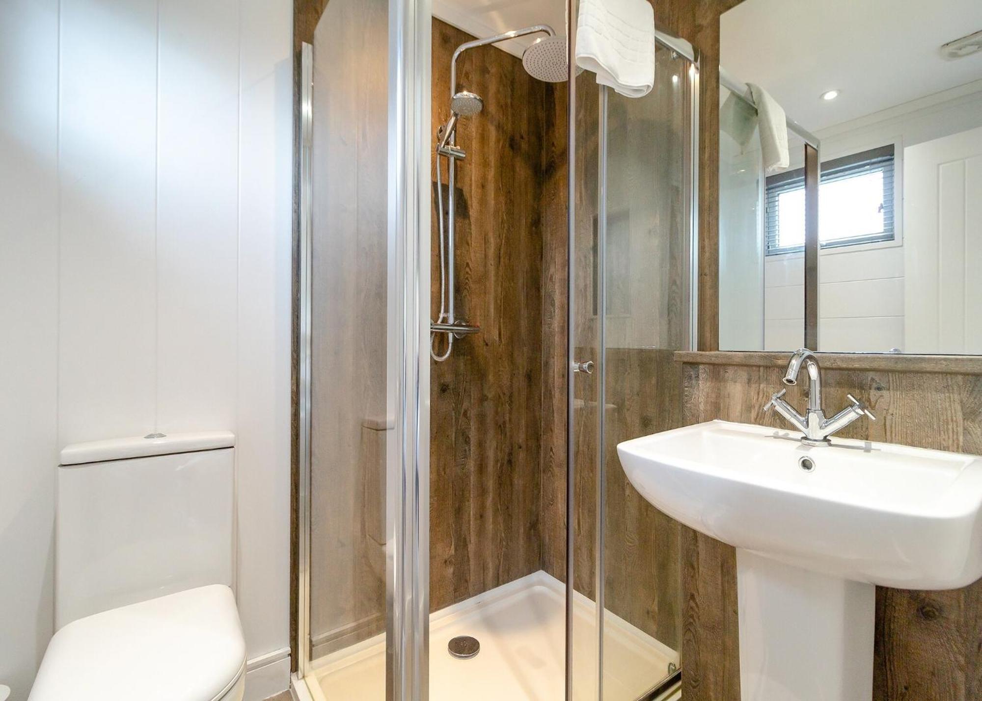 Narborough  Norfolk Woods Resort And Spa מראה חיצוני תמונה
